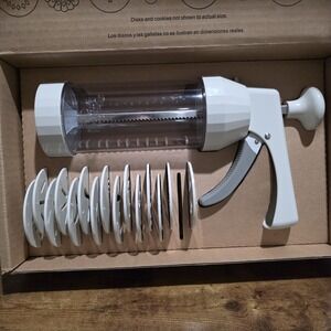 The Pampered Chef Cookie Press 16 Disc 1525 Retired Set (15 discs included)